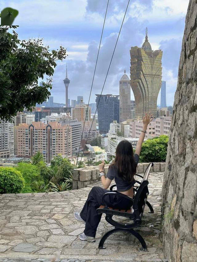 澳门六叔书法艺术，一场视觉与心灵的盛宴