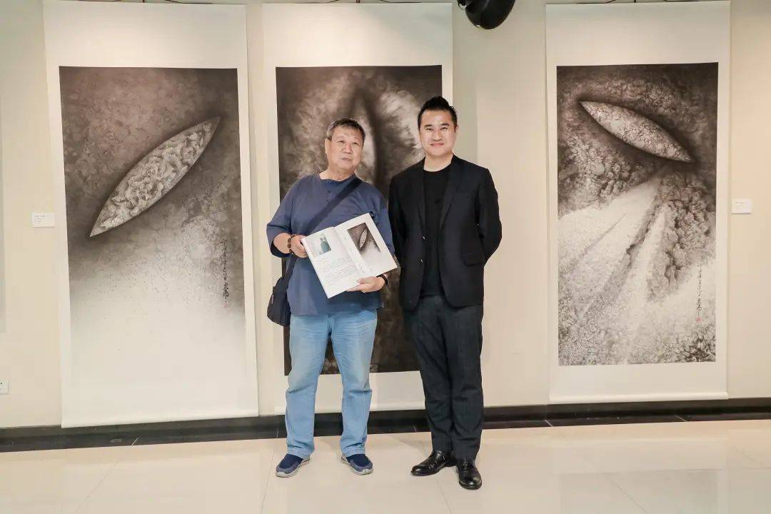 澳门六叔，笔墨间的艺术传奇