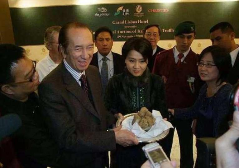 澳门六个赌牌持有者揭秘，谁在幕后提出？